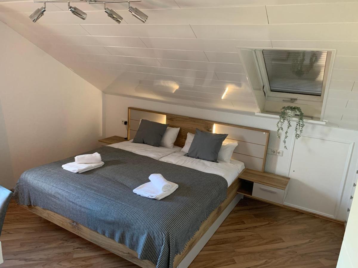 2 Zimmer Ferienwohnung Obersulm 外观 照片